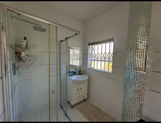 3 BEDROOM HOUSE FOR SALE IN WALDRIFT